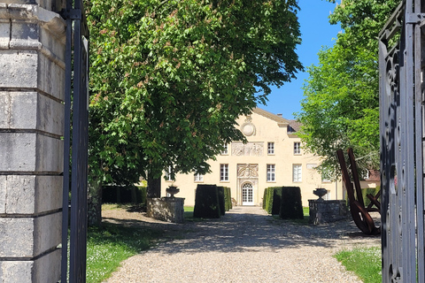 Desde Burdeos: Tour privado a Monbazillac (castillo, vino y gastronomía en Dordoña)Desde Burdeos: tour privado a Monbazillac (castillo, vino y gastronomía en Dordoña)
