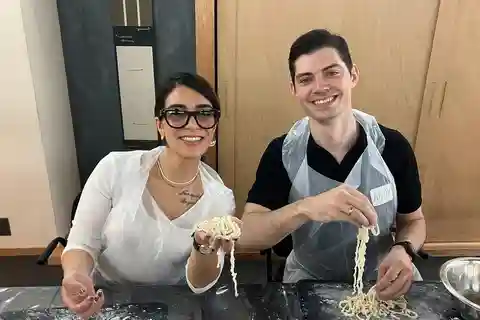 Příprava ramen od základů + prohlídka Akihabary – kurz vaření