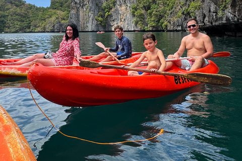 El Nido: Private Tour – Lagoons, Cave & Private Beach