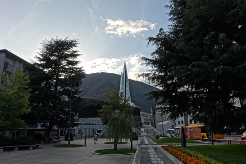 PRYWATNA piesza wycieczka po Escaldes-Engordany