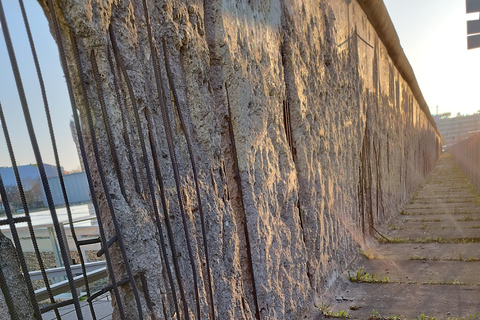 Berlin : Transfert privé en minibus avec chauffeur et guideTransfert privé de 3 heures en minibus avec chauffeur et guide