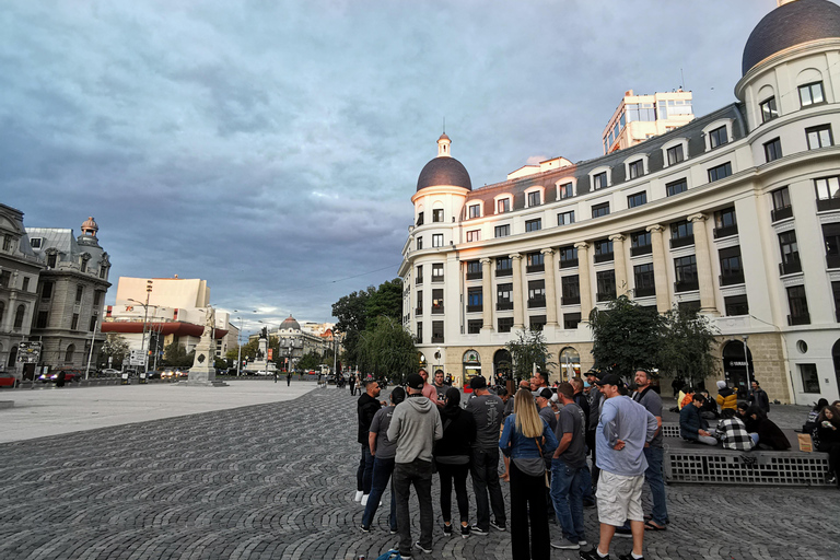 Bucharest City tour, panoramic tour, photo stops and visits