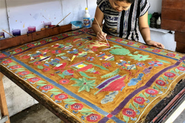 Yogyakarta : 2 heures de cours de fabrication de batik avec souvenirCours complet : 4 à 5 heures de cours