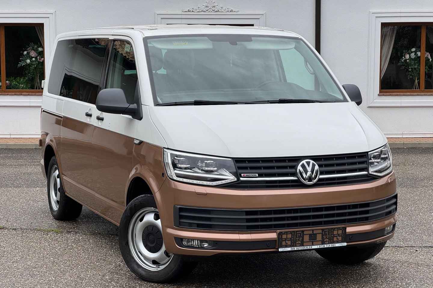 ブカレスト 空港送迎 スタンダード／MPV／ビジネス／ラグジュアリー