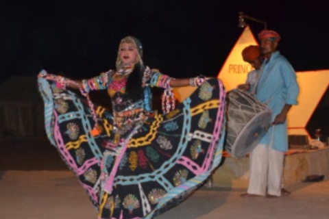 Jodhpur: Pustynna przejażdżka na wielbłądzie z tańcem ludowym Rajasthani