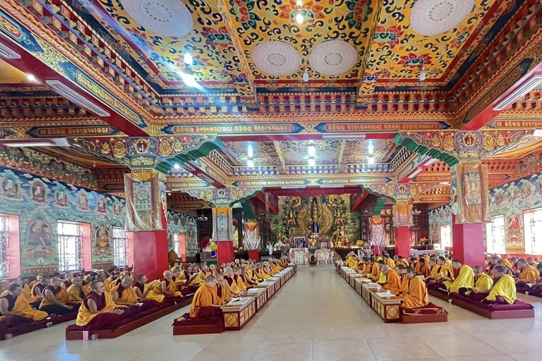 Kathmandu: Buddhist Monasteries Tour with Lunch