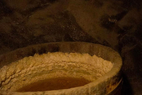 Krakow: Private City Tour & Wieliczka Salt Mine Visit Krakow: City Tour & Wieliczka Salt Mine Visit(Group)