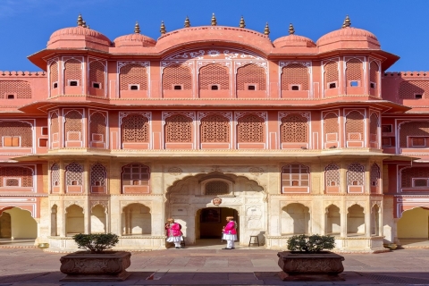 Besichtigung von Jaipur mit fachkundigem Reiseführer und MittagessenTour Nur mit sachkundigem lokalen Reiseführer