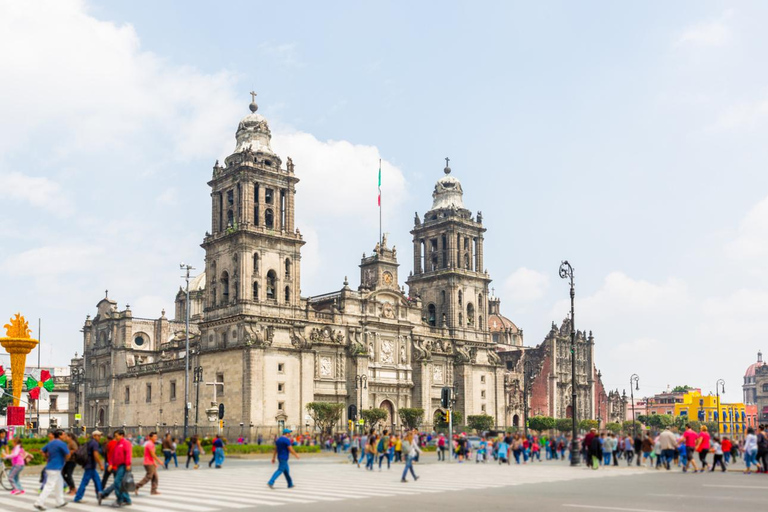 Tour a pie por los lugares emblemáticos de Ciudad de México