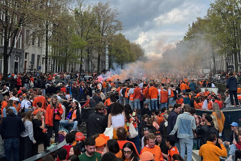 Amsterdam: 3 Hour Kings Day Boat Party with Unlimited Drinks