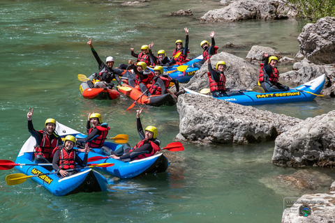 Verdon: Canoe Raft in the Gorges Canoe rafting in the Verdon Gorges