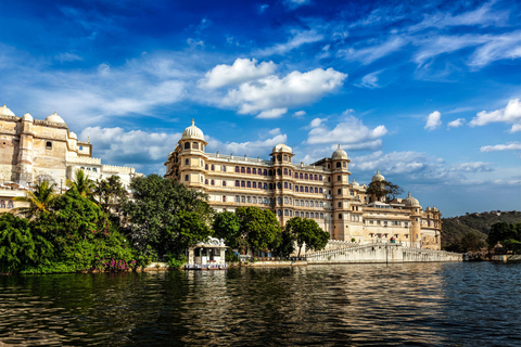 Super Jaipur Tour saindo de Delhi em um carro particular - Tudo incluído