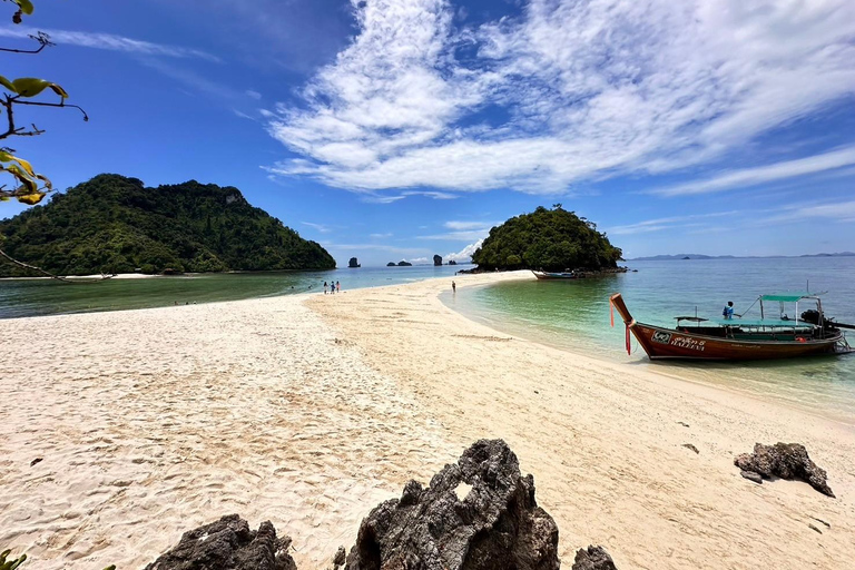 Krabi: 4 Inseln Tour mit dem Longtailboot mit Mittagessen