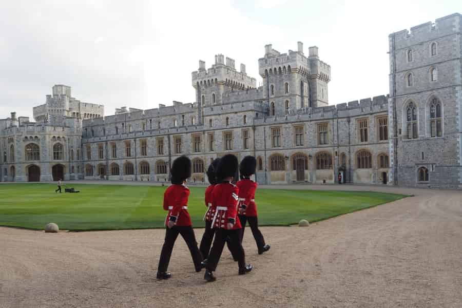 London: Windsor, Stonehenge, Bath und Römische Bäder Tagestour. Foto: GetYourGuide