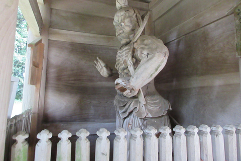 Kanazawa: Meditação Zen e Caligrafia com Carro PrivadoKanazawa: Meditação Zen e Caligrafia com carro particular