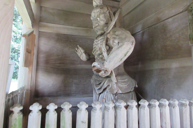 Kanazawa: Meditação Zen e Caligrafia com Carro PrivadoKanazawa: Meditação Zen e Caligrafia com carro particular