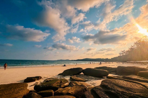 Koh Samet Island Tour with Dinner & Fire Show from Pattaya