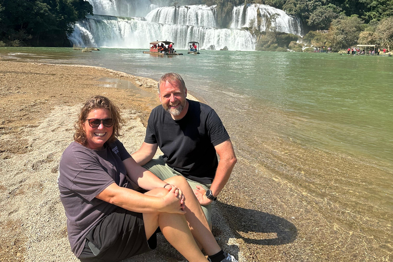 Cao Bang: Ban Gioc Waterfall Day Tour by Motorbike or Car Full-Day Car Tour with a Local Guide