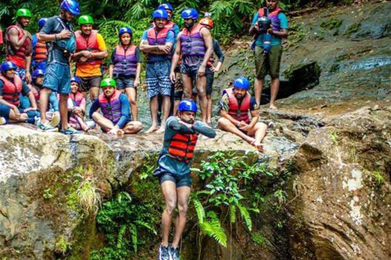 From Kandy: Kithulgala Tuk Tuk Day Tour