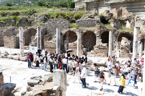 Kusadasi: Ephesus Private Tour with Turkish Bath Experience