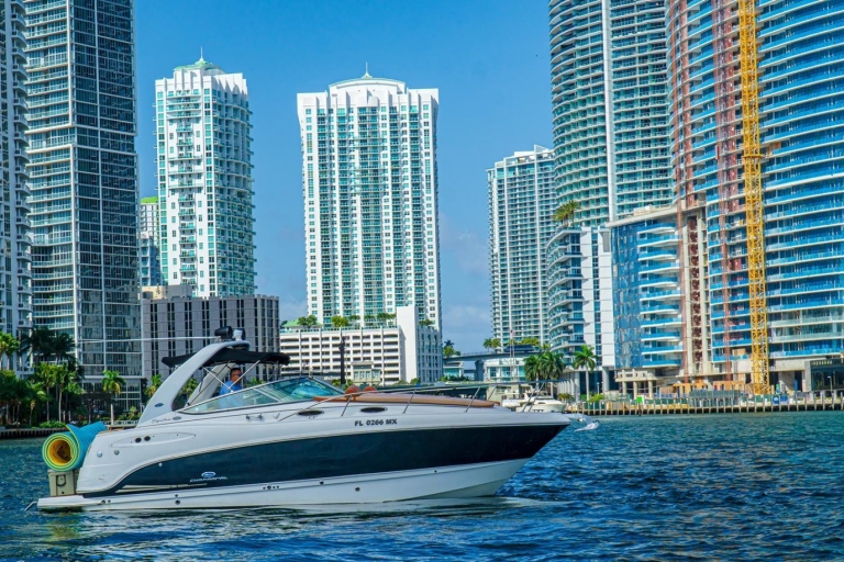 Private Boat Tours in Beautiful Bay Side Miami 29' Chaparral Private Sightseeing & Beach Tour