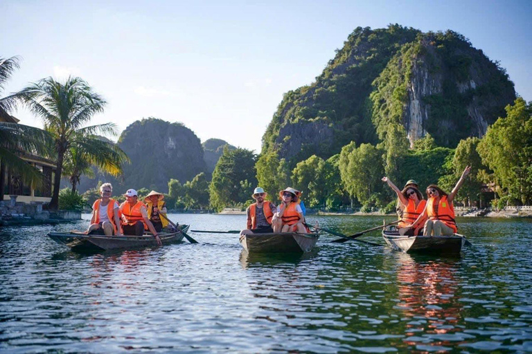 Ninh Binh: Hoa Lu - Trang An - Rad- und Bootsfahrt 1 Tag