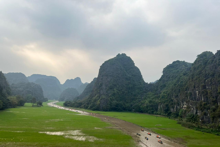 From Hanoi: Ninh Binh- Hoa Lu-Tam Coc- Mua Cave- Highlight