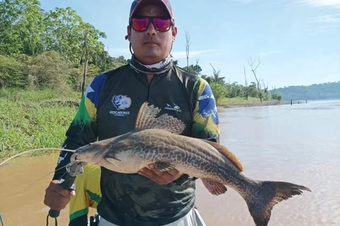 Manaus : Un día de pesca en el Río Negro