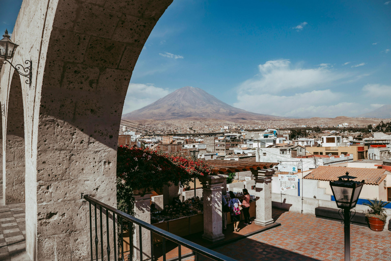Arequipa: Sillar Route & Culebrillas Canyon Tour with Photos
