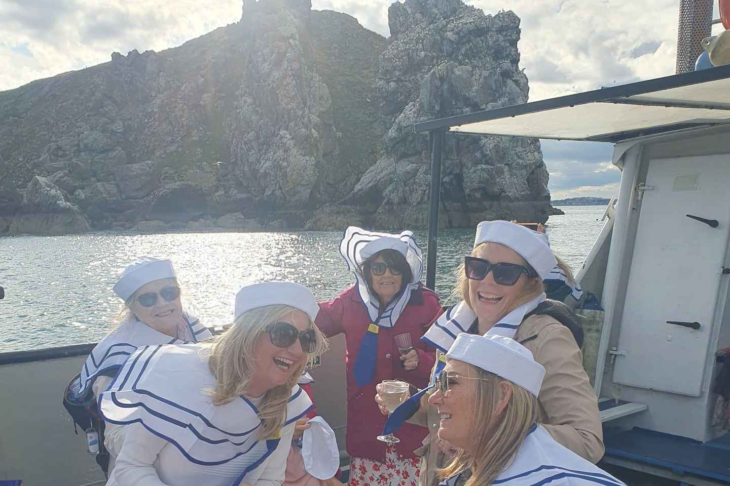 Dublin: Howth Cliffs and Ireland's Eye Combo Boat Tour
