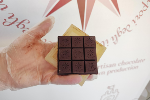 Chocolatier for a day: raw bean to bar chocolate in Modica