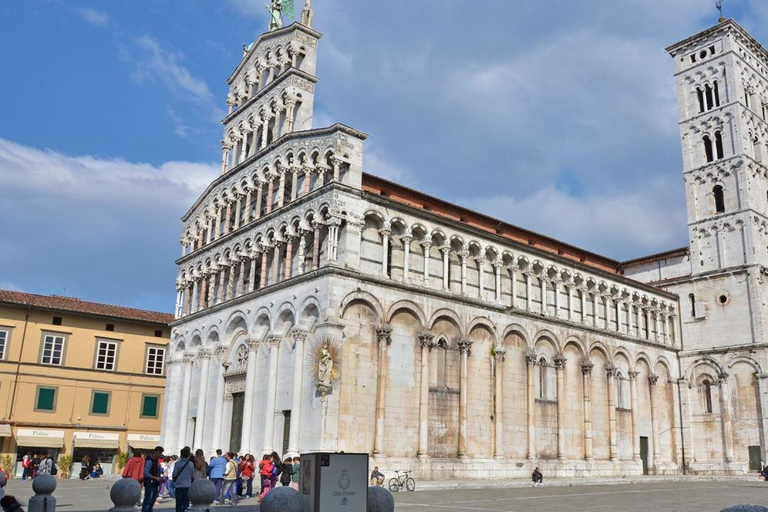 Private Pisa & Lucca Tour from Florence