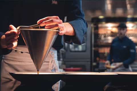 Paris : croisière sur la Seine et dîner dans un restaurant parisien