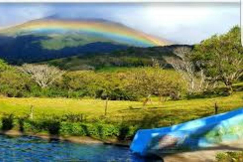 Explore Costa Rica: 4 Days, 3 Volcanoes, 4 Beaches, All Inclusive Explore Costa Rica: 4 Days, 3 Volcanoes, 4 Beaches, All-Inclusive