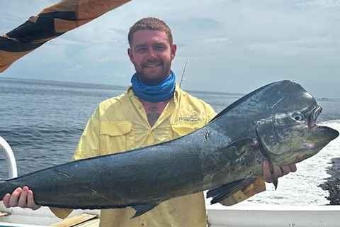 Amed: Fishing Trip - Hook a Mahi-Mahi, Tuna, GT or Wahoo!