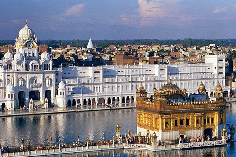 Viaje de 1-N/2 días al Templo Dorado de Amritsar y la Frontera de Wagah