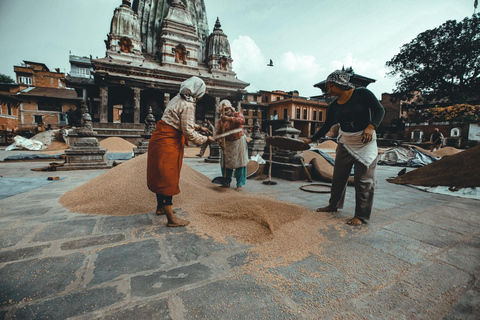 Kathmandu: 7 siti patrimonio dell&#039;umanità tour guidato di 1 giornoTour di 1 giorno in 7 siti dell&#039;UNESCO