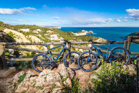 Jávea: Przygoda na rowerze elektrycznym do lokalnych skarbów wybrzeża