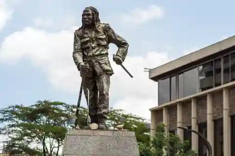 Gemme nascoste di Nairobi: Tour personalizzato con un abitante del luogo