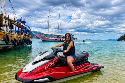 Rio de Janeiro: Ilha Grande Boat Tour, Blue Lagoon & Lunch