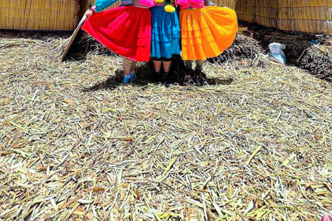 Excursão às Ilhas Flutuantes de Uros em Puno