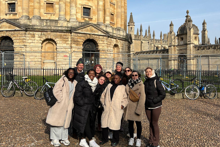 Oxford: French Walking Tour of City and University
