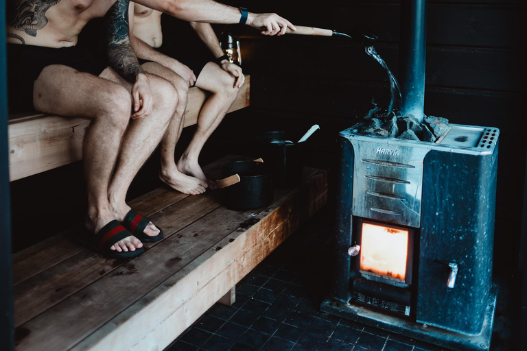 Helsinki: Winter Mixed Ferry Sauna Experience