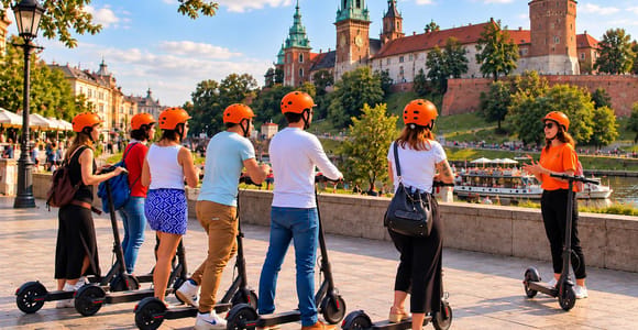 Kraków E-Scooter Tour: Old Town & Kazimierz Guided(2h or 4h)
