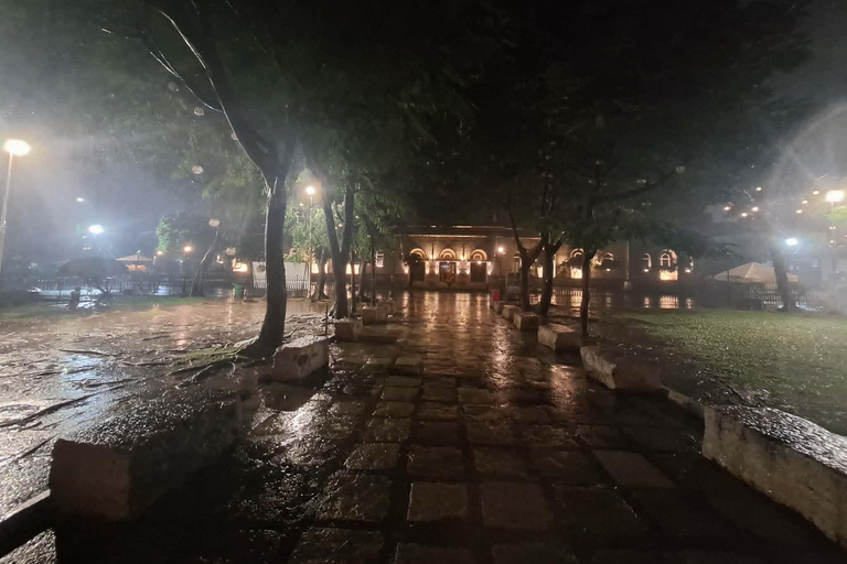 Manila: Intramuros Night Tour with Folklore and History
