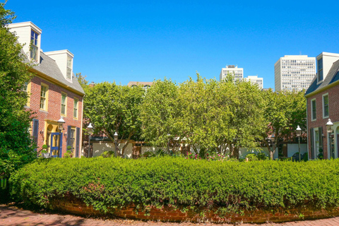 Most Charming Colonial Walking Tour: Society Hill + Old City