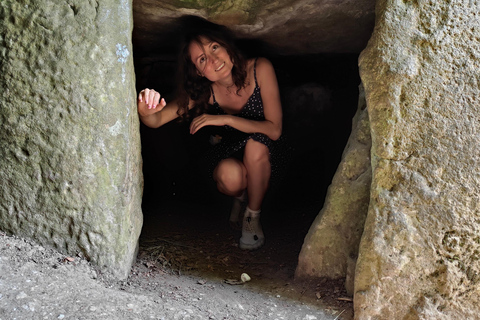 Stonehenge & Sacred Land Guided Driving Tour Per person