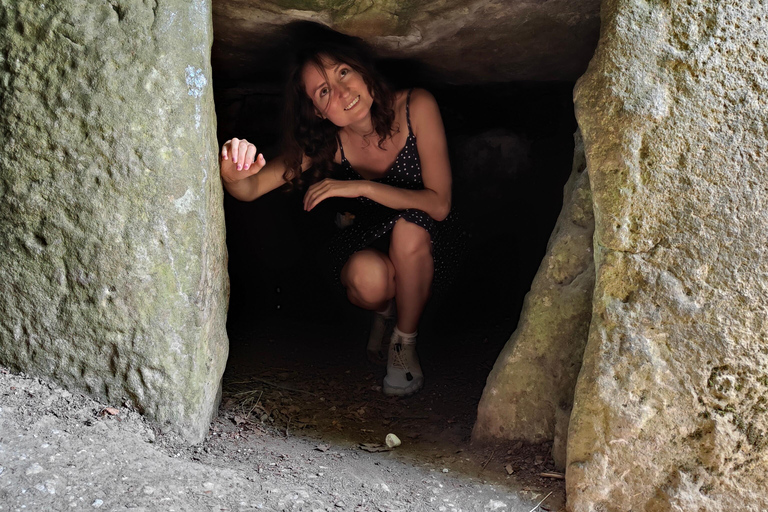 Stonehenge & Sacred Land Guided Driving Tour Per person