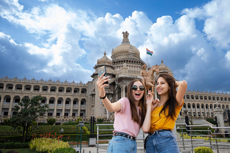 Bangalore in a Day: Private Guided Sightseeing Tour + Lunch