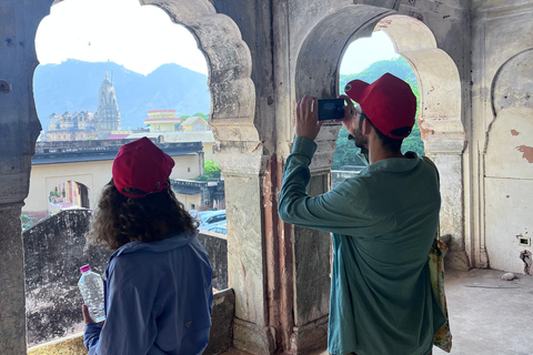 Jaipur: Amer City Heritage Walking Tour with Breakfast